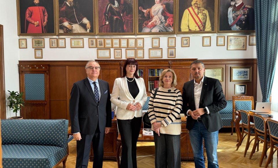 LR ambasadoriaus vizitas į Klužas-Napoka miestą